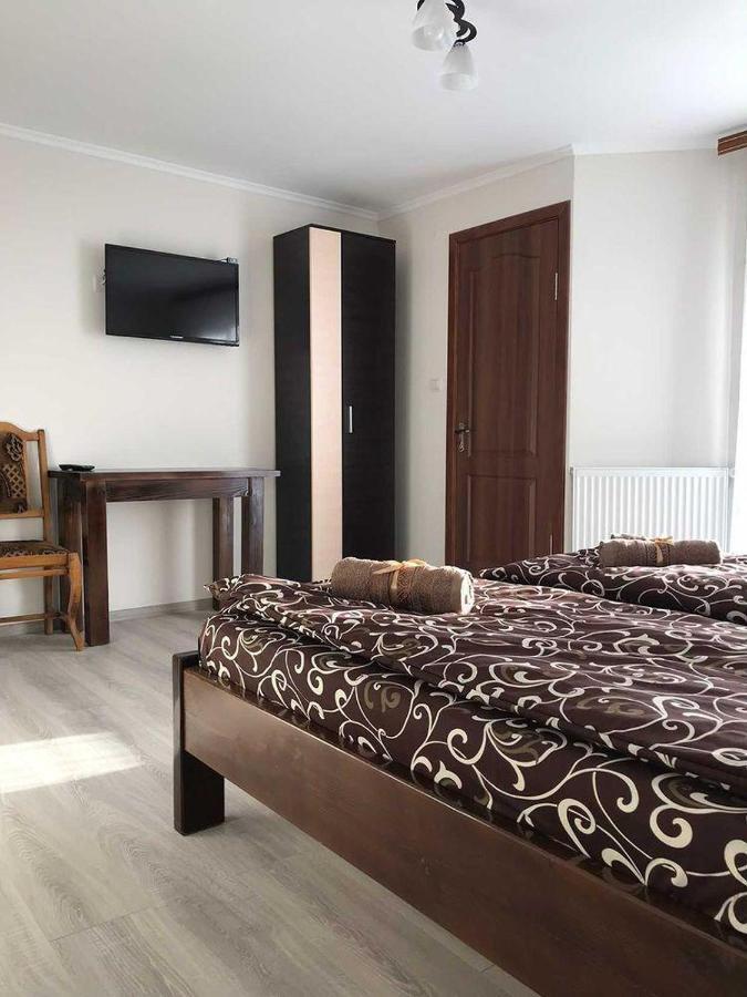 Harmony Bed & Breakfast Lazeshchyna Exterior photo